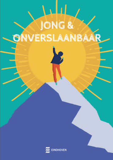 kaft van het boekje jong en overslaanbaar, illustratie van persoon op een berg